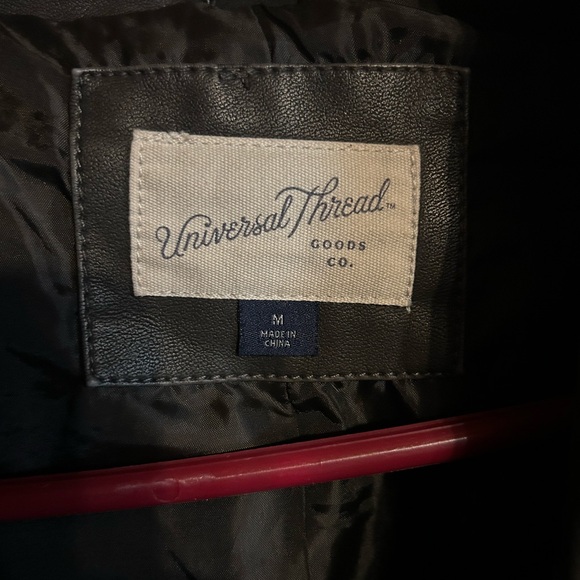 Universal Threads Black Leather Jacket - Picture 5 of 5